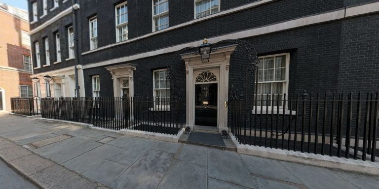‘David and Goliath’ fight for finance to Downing Street – so they can stay open five days a week.