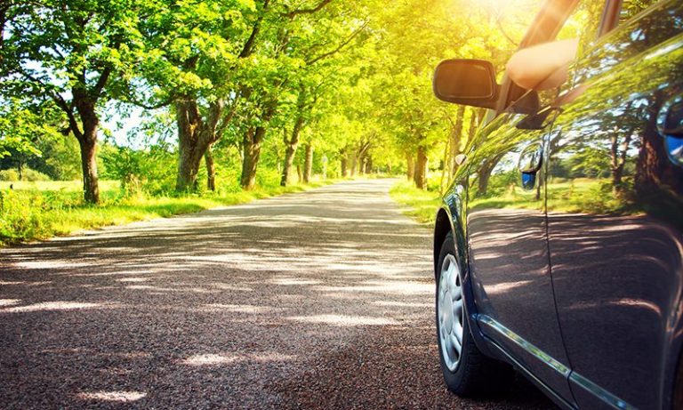 Saving Money and the Environment – Eco Driving Tips for the Modern Age