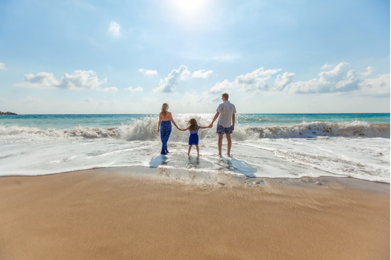 Term Vs. Universal Vs. Whole Life: Identifying the Different Kinds of Insurance