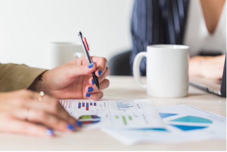 Demographics of online shoppers: essential information for your online store