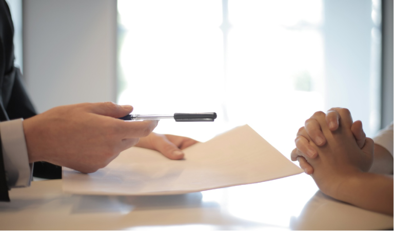 What to do if you owe money to several banks at once?