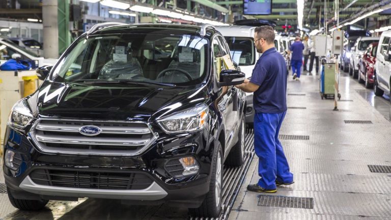 Profits Of Ford Reached $3262 Million