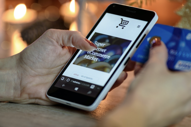 Product vs Customer Experience: What will help you achieve your target eCommerce sales figures?