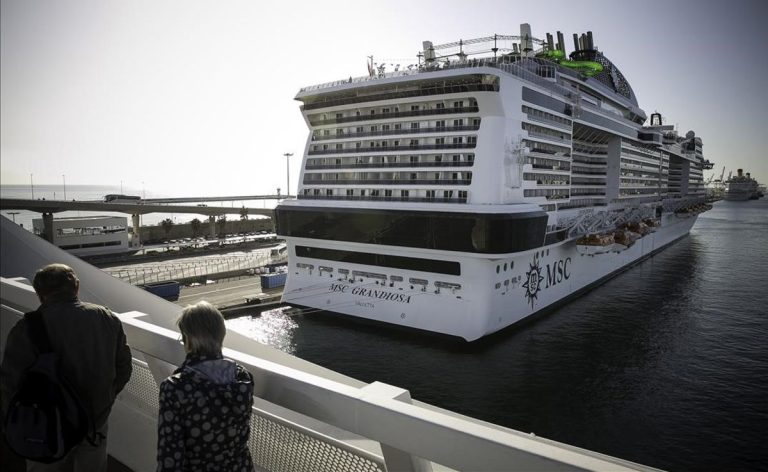 Spain Lifts Ban So That International Cruise Ships Can Dock In Its Ports