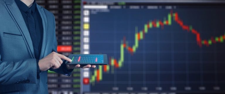 How the Lockdown Changed Online Behavior and the Economy