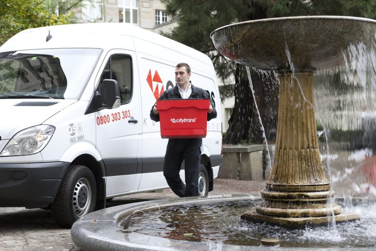 Are Van Wraps a Worthwhile Investment?