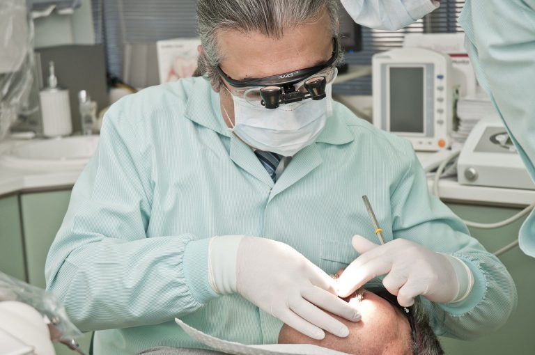 Got a Missing Tooth? Get Affordable Treatment to Save Your Beauty