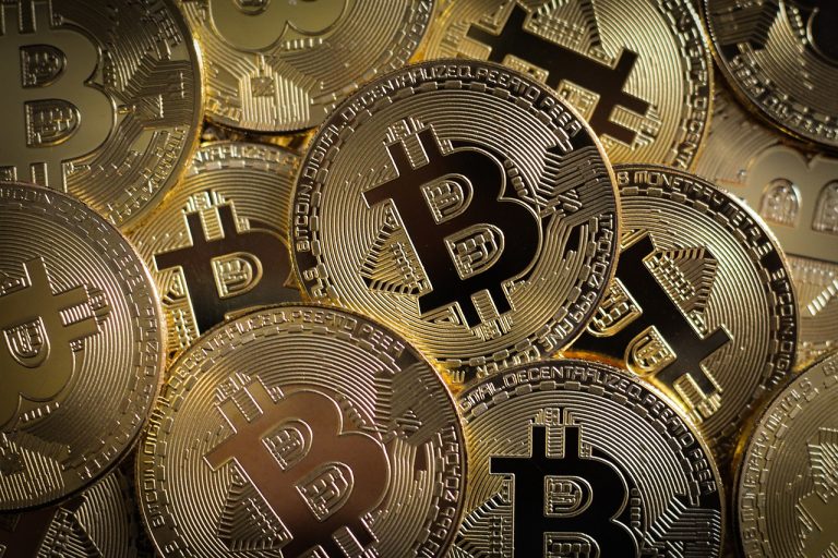 How to Make Money by Investing in Cryptocurrency in India?