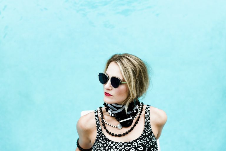 How Layered Necklace Makes Women Attractive and Stylish?