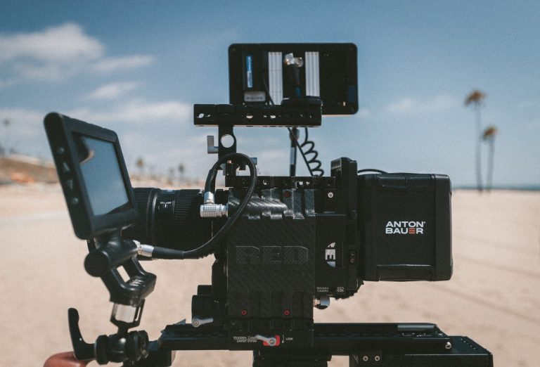 7 STUNNING VIDEO ADVERTISING CAMPAIGNS