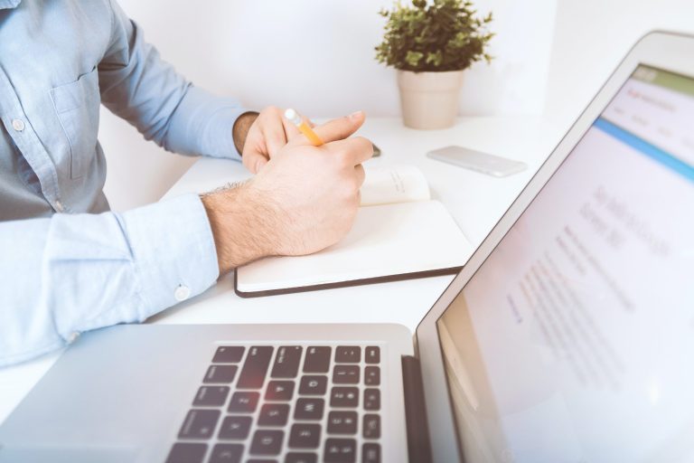 Choosing the Right Accountant For Your Business