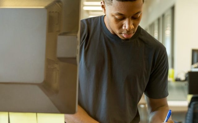 Analysing the Progression of Workplace Fashion