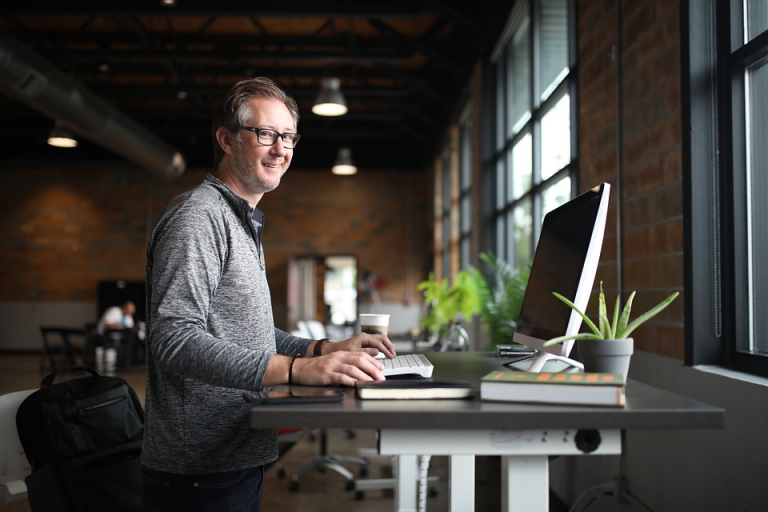 Money Management Tips for the Ambitious Entrepreneur