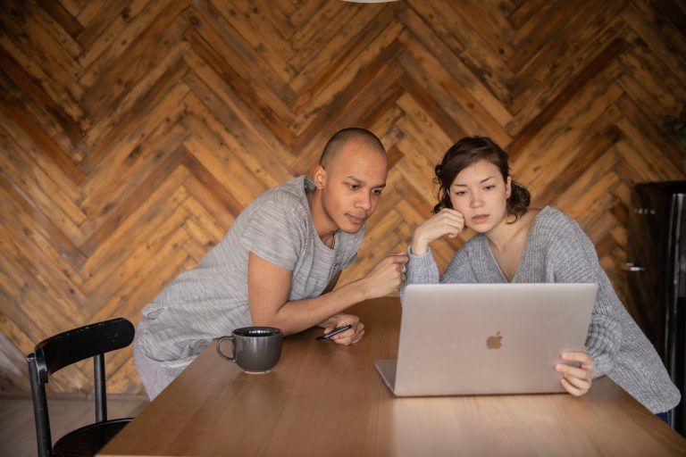 12 Landing Page Video Best Practices to Boost Conversions