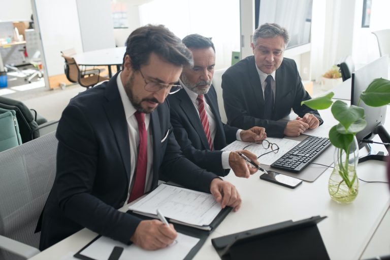 Having a Business Bank Account, Is It Worth The Effort?