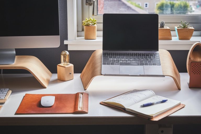 Time recording in the home office: this is how it works