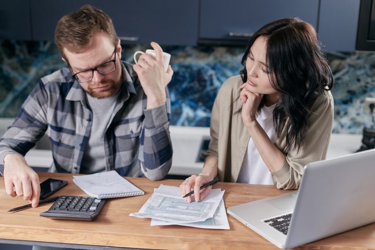 The $1.6 Trillion Student Loan Crisis of USA and What You As a Student Can Do About It