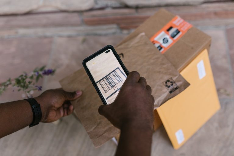 5 Ways to Earn More as a Courier