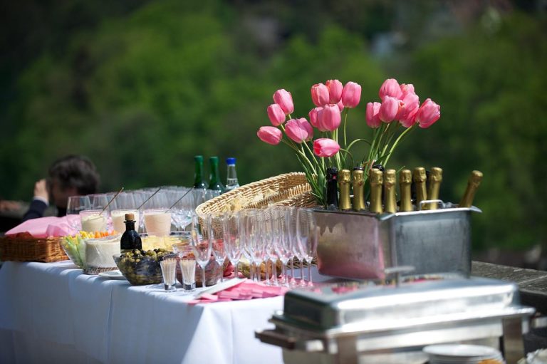 Getting Businesses Interested in Your Event: 6 Tips