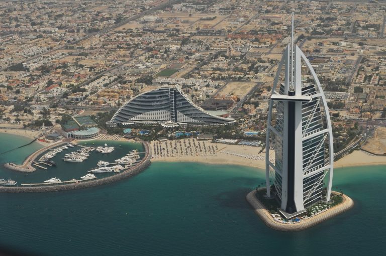 9 TIPS BEFORE VISITING DUBAI