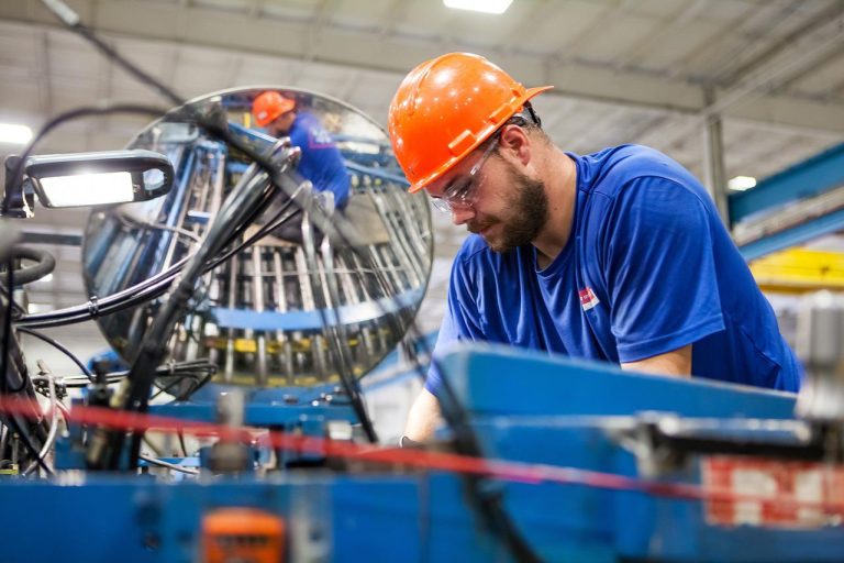 The Different Types of Toggle Clamps and How They’re Used in Modern Production Lines