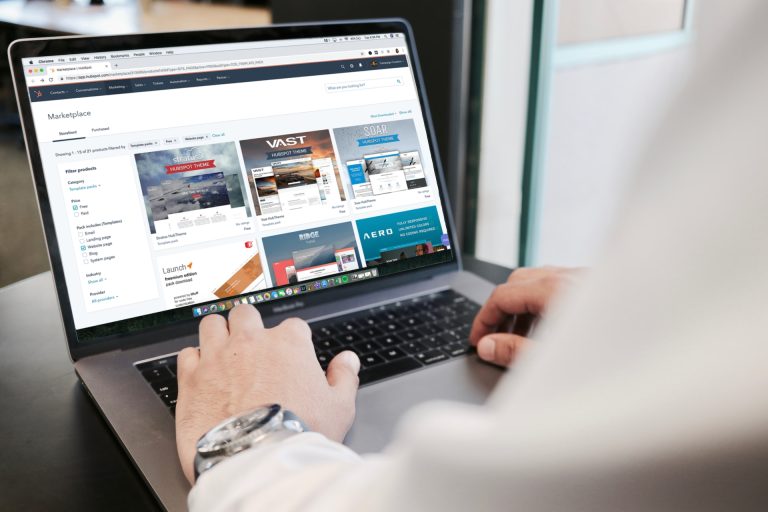 How Students Can Create a Website That Sells
