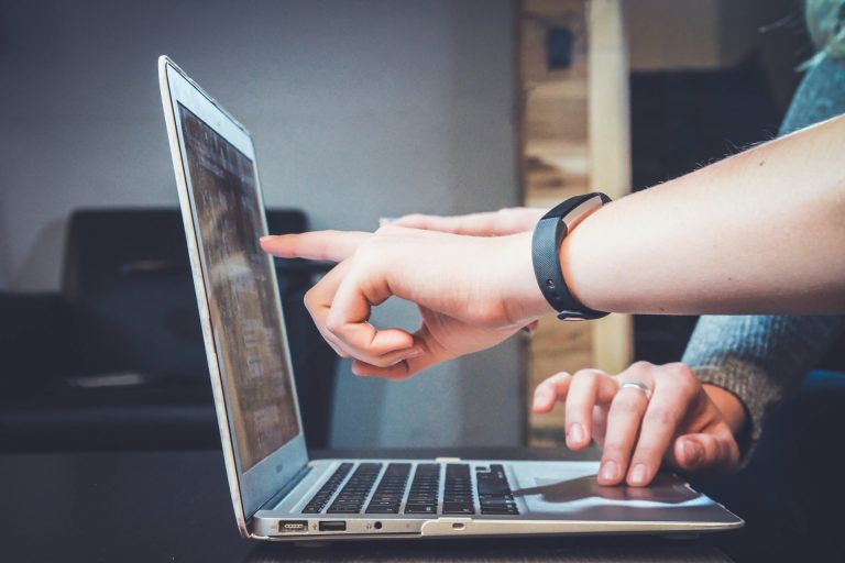 5 Effective Growth Strategies to Boost Your B2B SaaS Sales