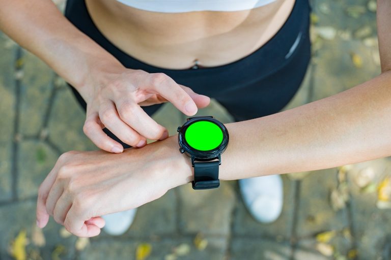 Smart Tech Gadgets Every Sports Enthusiast Should Have In 2022