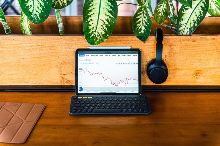 Ways to Invest if You’re Looking for High-Risk
