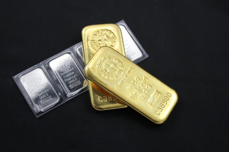 Gold vs Silver: Which is the Better Investment?