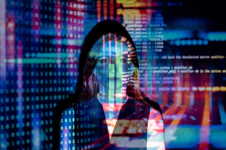 Data Relationship Management in the Age of Big Data: Challenges and Solutions