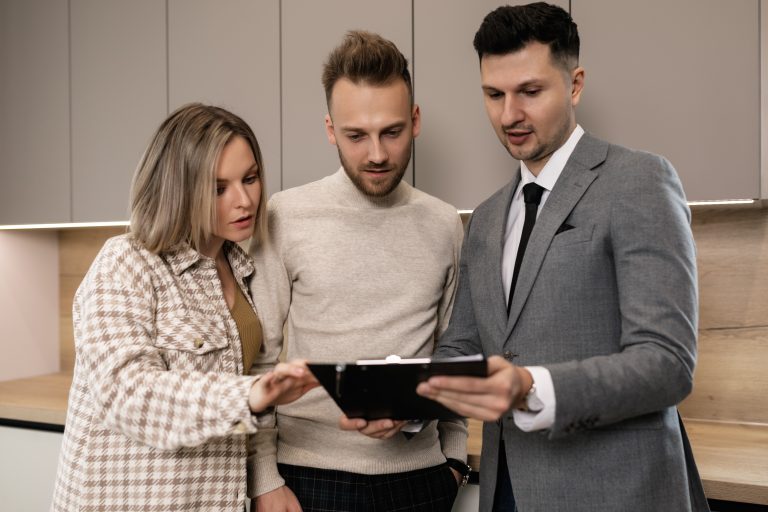 Enhancing Your Home Search: The Role of a Buyer’s Agent