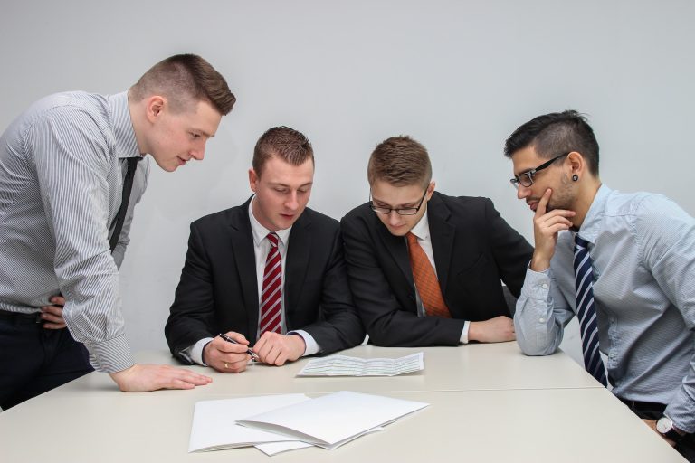 Navigating Global HR Challenges with an Employer of Record: Insights for Multinational Companies