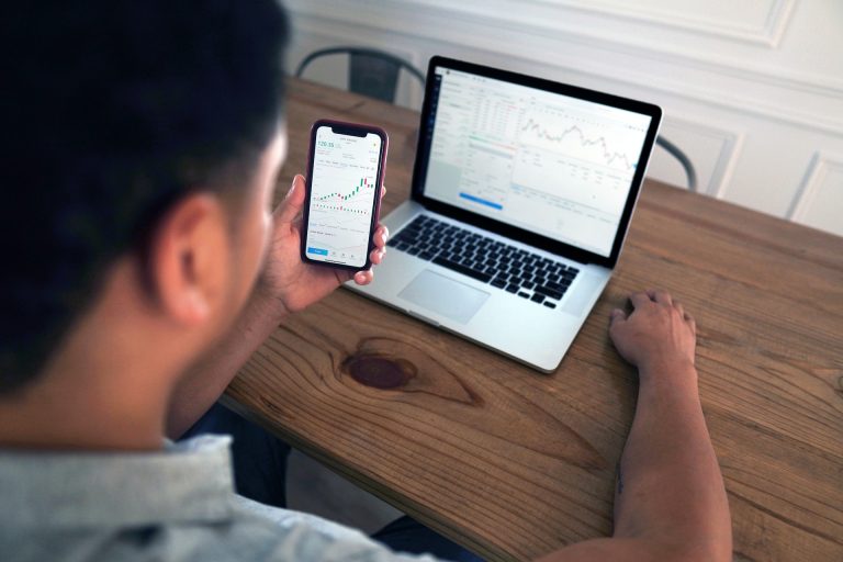 Youthful Investors Embrace Change: Exploring the Surge of ESG Investments Among College Students