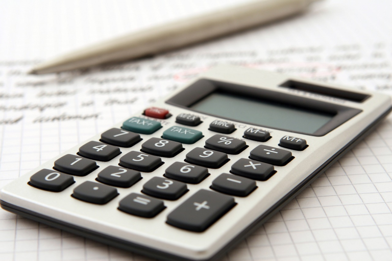 Financial Support Without Guarantors: A Lifeline for Job Seekers