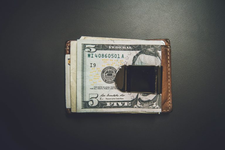 Global Currencies Challenge the Dominance of the USD