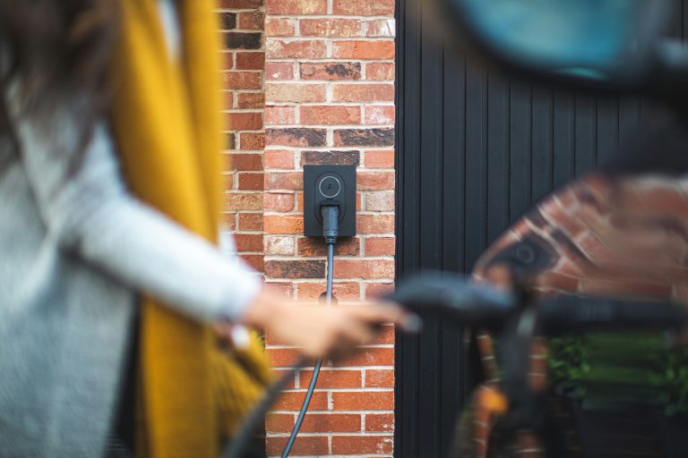 Osprey Charging Survey Highlights Growing Commitment to Public EV Charging Among East of England Commercial Landlords
