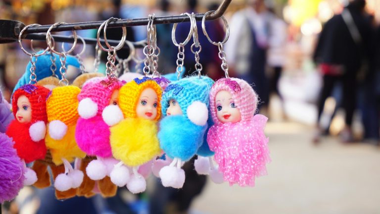 What Makes Personalized Keychains a Perfect Gift?
