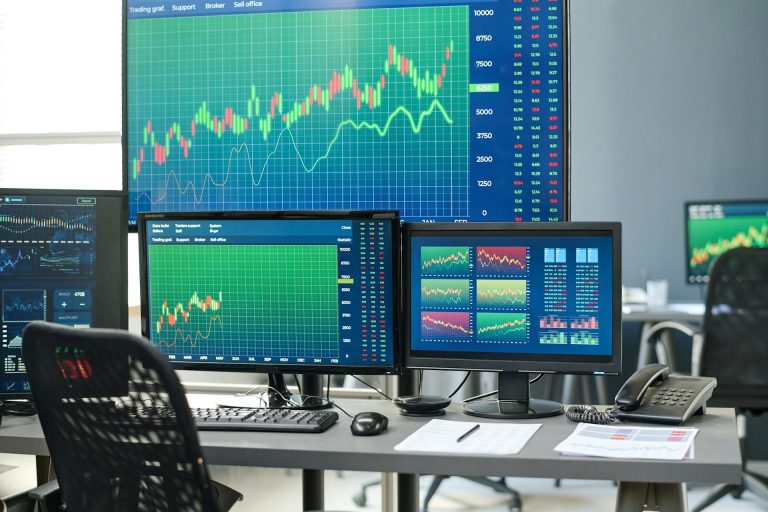 From Startup to Unicorn: Key Metrics VCs Use to Evaluate High-Growth Companies