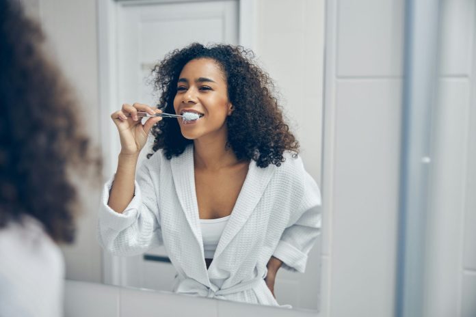 Why a Regular Dental Routine is the Secret to Strong Teeth & Gums