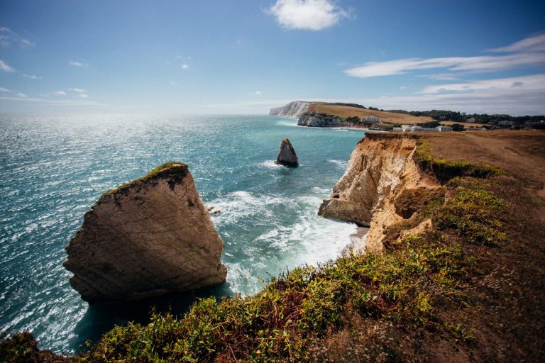 Investing in Tourism on the Isle of Wight: 7 Key Tips for Success