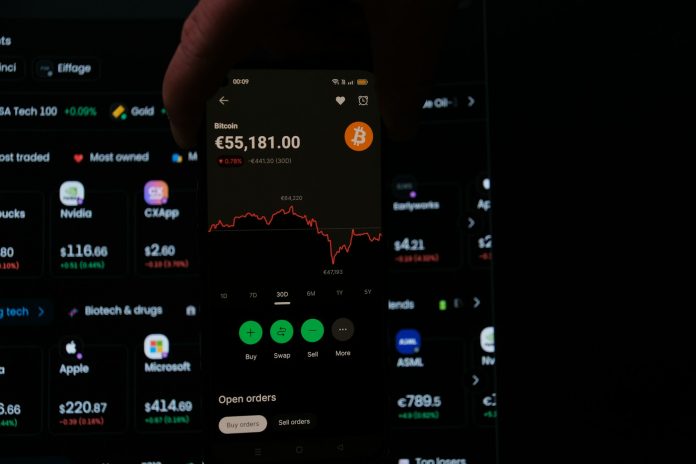 Crypto Trading Strategies: Navigating Volatility with Informed Tactics