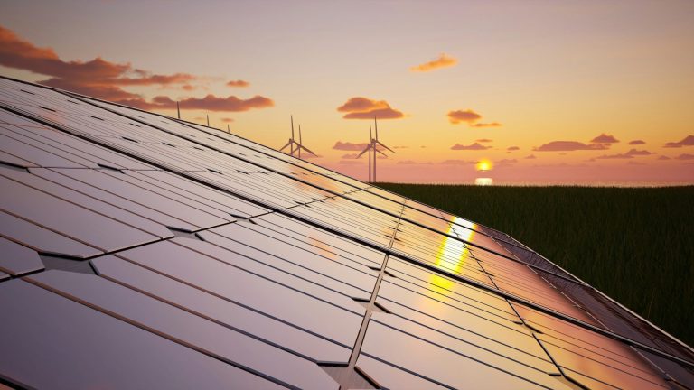 The Greenest Towns in the UK: Ranked by Solar Panel Adoption