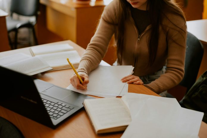 Essay Writing Got You Stuck? Here’s a Smarter Way