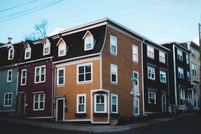 CRM Solutions That Streamline Real Estate Investment Management