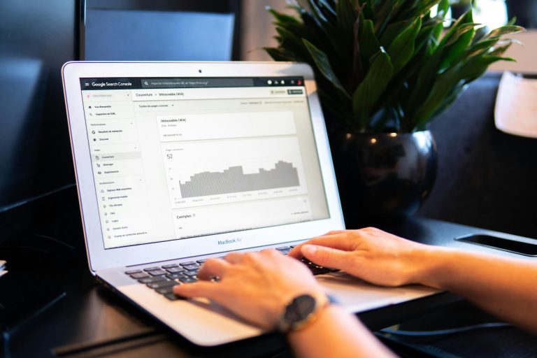Why Hiring SEO Services is the Smartest Investment for Businesses