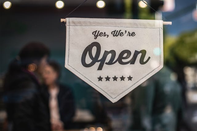 8 Practical Ways Small Business Owners Can Improve Cash Flow Management