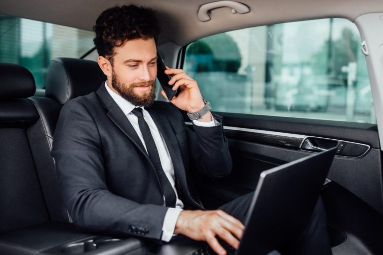 Why Stress-Free Airport Transfers Are the New Essential for Business Leaders