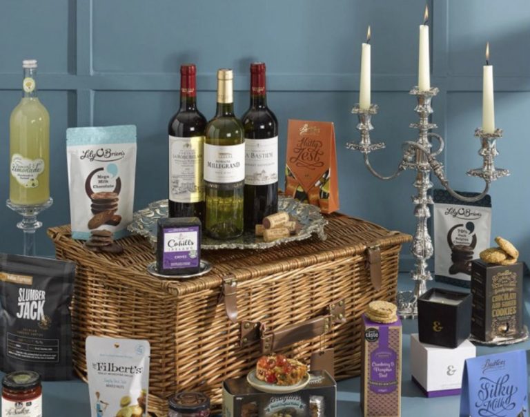 Gift Hampers International: Luxury Gift Giving Simplified