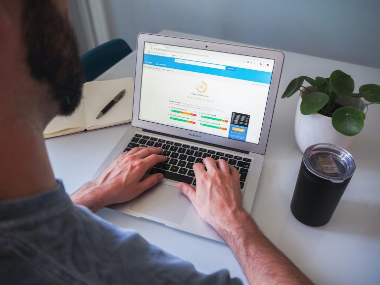 Why a Freelance SEO Consultant Is a Viable Option for UK Small Businesses